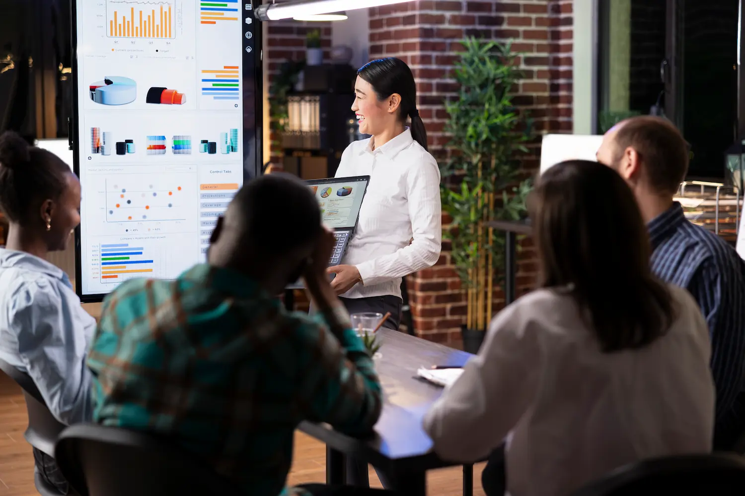 How AI-Powered Customer Engagement Increases Customer Satisfaction